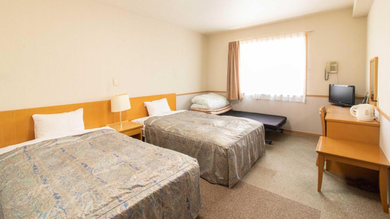 Resort Inn Fuyo Kawaguchiko Inter Fujiyoshida Exterior photo